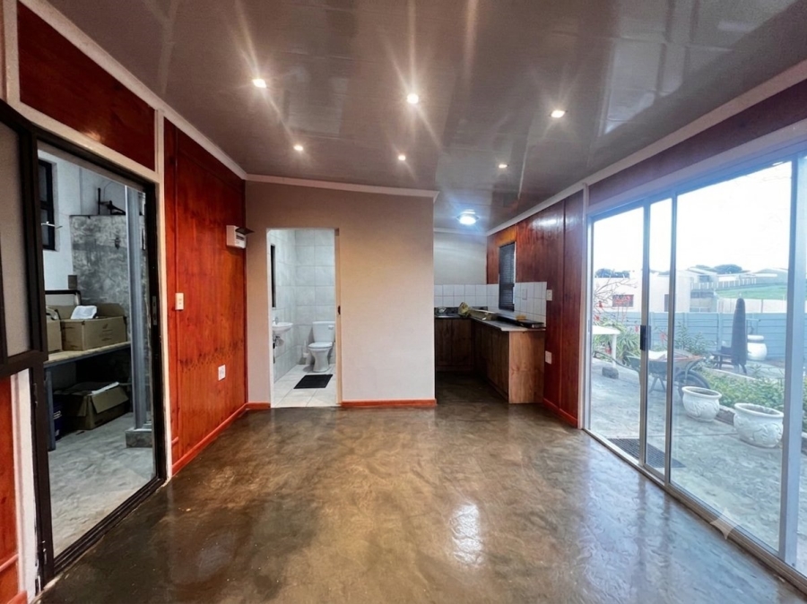 1 Bedroom Property for Sale in Southfield Western Cape